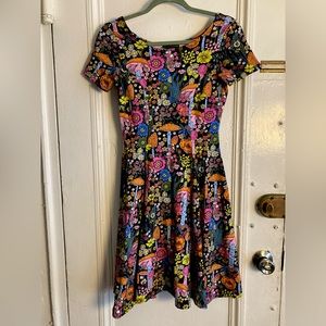 Nooworks mushroom dress in excellent condition. New without tags.